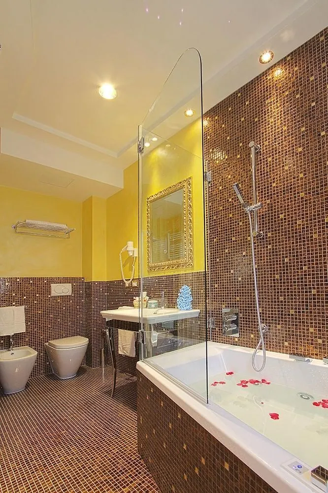 Hotel Hawaii Milano Marittima 3*,