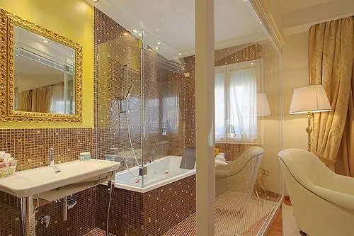 מילאנו מריטימה Hotel Hawaii איטליה